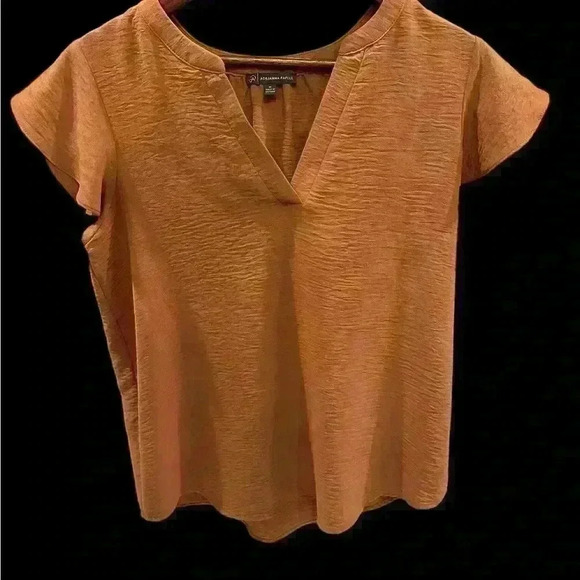 ADRIANNA PAPELL FLUTTER SLEEVE BLOUSE CAMEL SZ M MEDIUM - Picture 3 of 7
